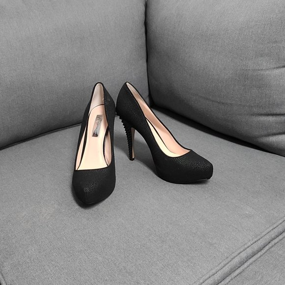 INC. International concepts textured black heels - Picture 4 of 16